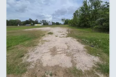 301 Birch Street, Cleveland, TX 77327 - Photo 17