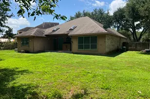 5523 Waverdale Ct, Sugar Land, TX 77479 - Photo 7