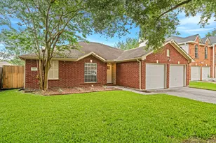15007 Changing Oak Ridge Ct, Houston, TX 77082 - Photo 3