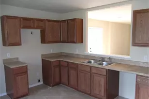 2627 Desoto Square, Houston, TX 77091 - Photo 3