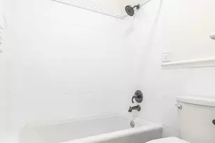 10049 Westpark Dr, Houston, TX 77042 - Photo 11