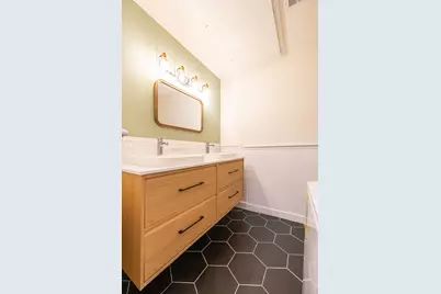 10049 Westpark Drive #125, Houston, TX 77042 - Photo 7