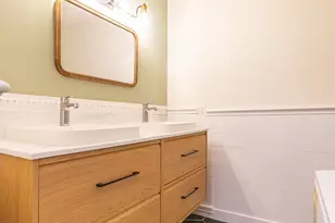 10049 Westpark Dr, Houston, TX 77042 - Photo 7