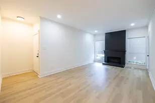 10049 Westpark Dr, Houston, TX 77042 - Photo 15