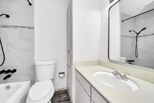 7815 Grove Ridge Dr, Houston, TX 77061 - Photo 31