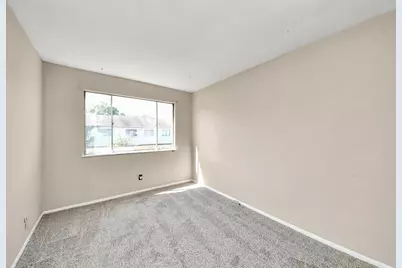 7815 Grove Ridge Drive, Houston, TX 77061 - Photo 27