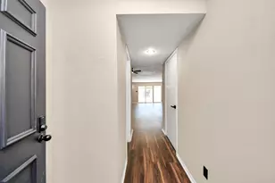7815 Grove Ridge Dr, Houston, TX 77061 - Photo 19