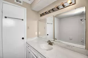 203 Kirkaldy Dr, Houston, TX 77015 - Photo 23