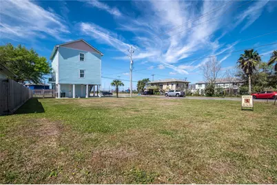 3201 Kleinmann Avenue, Galveston, TX 77551 - Photo 5