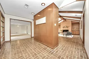 823 Timber Cove Dr, Seabrook, TX 77586 - Photo 9