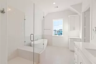 8705 Cosenza Ln, Houston, TX 77055 - Photo 21