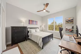 300 St Joseph Pkwy, Houston, TX 77002 - Photo 25