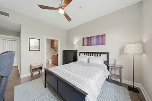 300 St Joseph Pkwy, Houston, TX 77002 - Photo 27