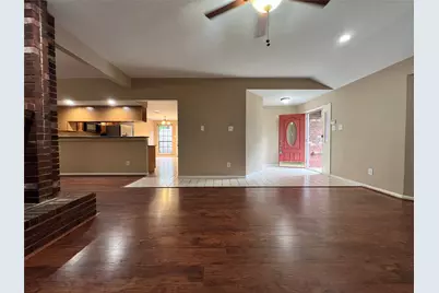 75 W Stony Bridge Circle, The Woodlands, TX 77381 - Photo 9