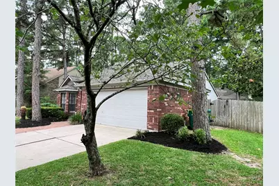 75 W Stony Bridge Circle, The Woodlands, TX 77381 - Photo 3