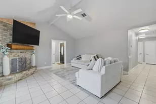 5919 Ollia Cir, Pasadena, TX 77505 - Photo 11