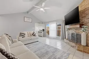 5919 Ollia Cir, Pasadena, TX 77505 - Photo 9
