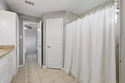5919 Ollia Circle, Pasadena, TX 77505 - Photo 23