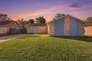 5919 Ollia Cir, Pasadena, TX 77505 - Photo 1