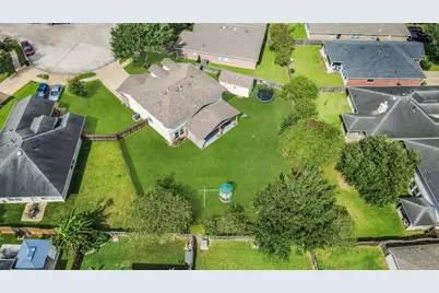 703 Rock Creek Court, Rosenberg, TX 77469 - Photo 41