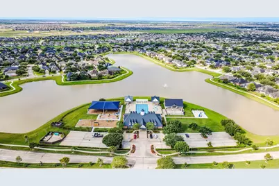 703 Rock Creek Court, Rosenberg, TX 77469 - Photo 43