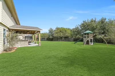 703 Rock Creek Court, Rosenberg, TX 77469 - Photo 33