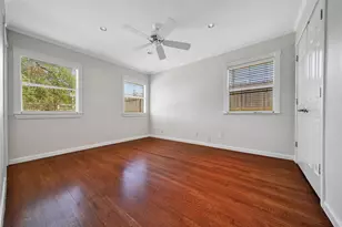 5322 Windswept Ln, Houston, TX 77056 - Photo 23