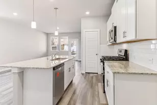 11414 Dark Amethyst Dr, Houston, TX 77048 - Photo 3