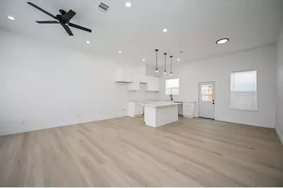 8203 Sparta Street #B, Houston, TX 77028 - Photo 3