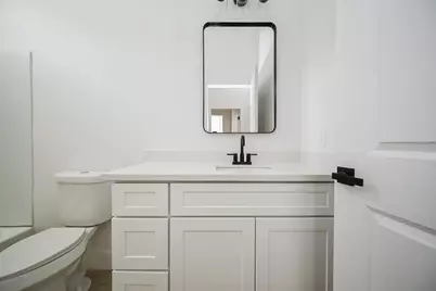 8203 Sparta Street #B, Houston, TX 77028 - Photo 13
