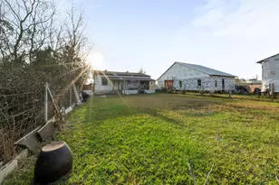 394 Rd 5102, Cleveland, TX 77327 - Photo 29