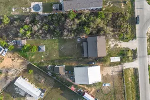 394 Rd 5102, Cleveland, TX 77327 - Photo 35