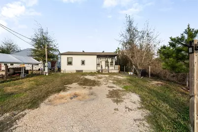 394 Rd 5102 #H, Cleveland, TX 77327 - Photo 21