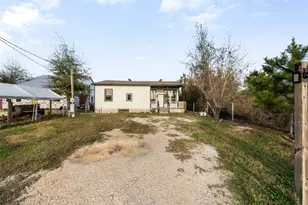 394 Rd 5102, Cleveland, TX 77327 - Photo 23