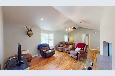906 Waco Street, Dayton, TX 77535 - Photo 9