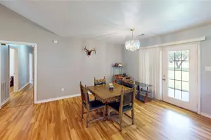 906 Waco St, Dayton, TX 77535 - Photo 7
