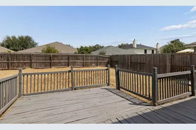 10418 Iris Lake Court, Houston, TX 77070 - Photo 27