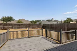 10418 Iris Lake Ct, Houston, TX 77070 - Photo 27