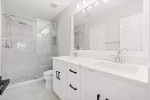 66 Terraglen Dr, The Woodlands, TX 77382 - Photo 21