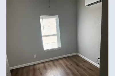 5105 Sherman Street #3, Houston, TX 77011 - Photo 7