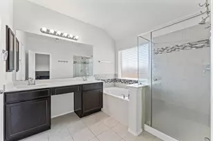 202 Polar Bear Trl, Crosby, TX 77532 - Photo 21