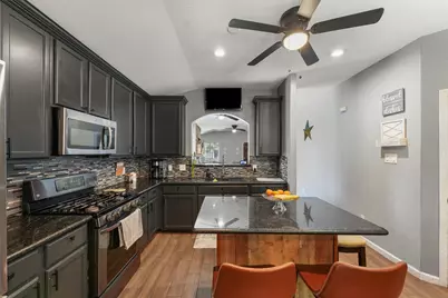 12014 Green Coral Drive, Houston, TX 77044 - Photo 9