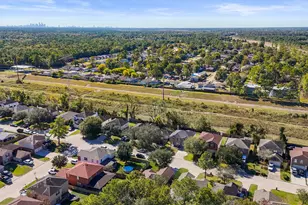 12014 Green Coral Drive, Houston, TX 77044 - Photo 31