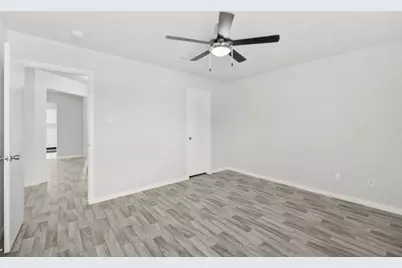 12803 Rockford Drive, Houston, TX 77048 - Photo 7