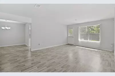 12803 Rockford Drive, Houston, TX 77048 - Photo 13