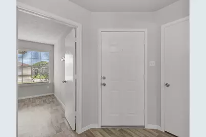 12803 Rockford Drive, Houston, TX 77048 - Photo 5