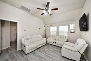 19935 Whistle Creek Ln, Cypress, TX 77433 - Photo 15