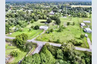 15332 Fir Rd, Santa Fe, TX 77517 - Photo 3