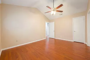 3231 E Heatherock Cir, Sugar Land, TX 77479 - Photo 25