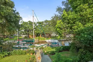 5 Harbor Ln, Kemah, TX 77565 - Photo 39
